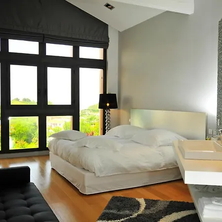 Vila Saint-jean-de-luz Sleeps 12 Pool Air Con Wifi *