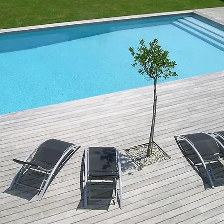 Saint-jean-de-luz Sleeps 12 Pool Air Con Wifi Saint-Jean-de-Luz